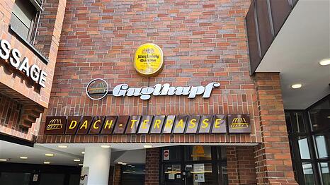 In prominentester Lage: Ende Juni muss das Caf&eacute; Guglhupf am Marienplatz schlie&szlig;en.