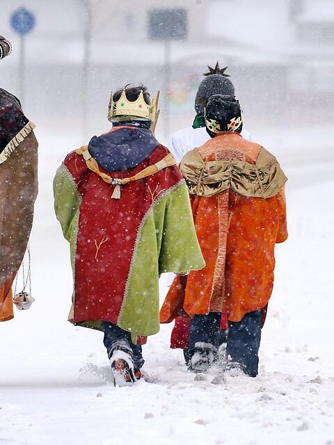 Sternsinger trotzen Wind und Wetter. (Archivbild)