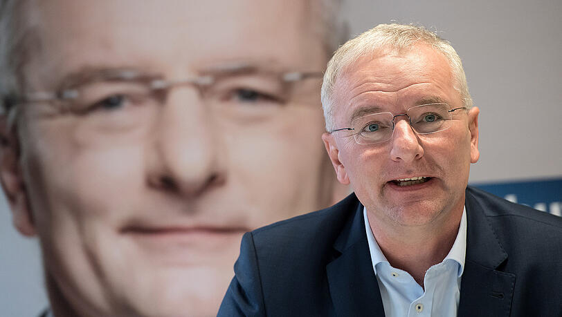 Der Oberbürgermeister von Landshut: Alexander Putz (FDP). Der Oberbürgermeister von Landshut: Alexander Putz (FDP).