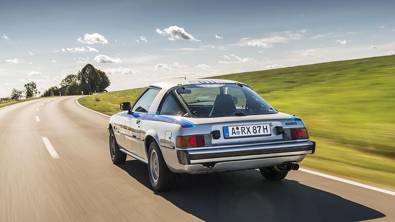 Rassige Wankel-Power in Reinkultur: der Mazda RX-7 von 1980.