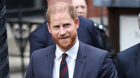 Prinz Harry beim Verlassen des Gerichtsgeb&auml;udes am Mittwoch.