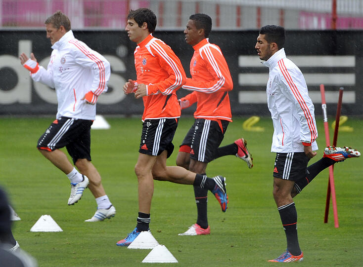Gemeinsam mit seinen neuen Kollegen nimmt Neu-Bayer Javi Martínez am Freitag zum ersten Mal am Mannschaftstraining teil.