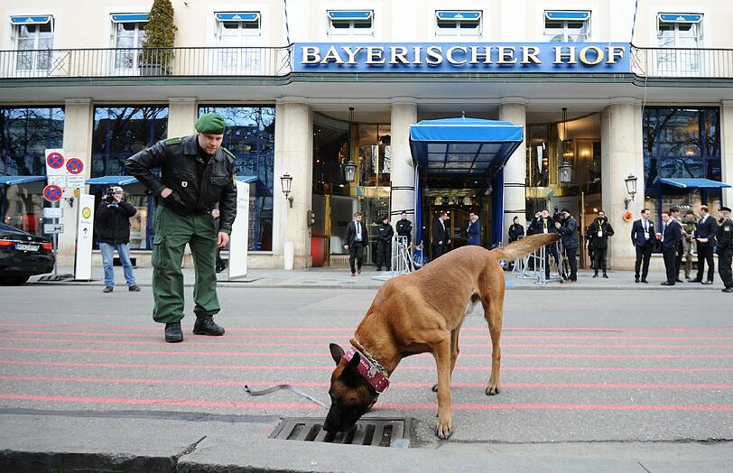 Wie jedes Jahr zur Sicherheitskonferenz verwandelt sich die Münchner Innenstadt zur Hochsicherheitszone.