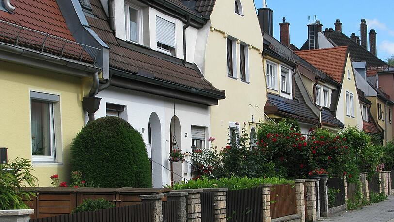 Stattreisen führt heute durch Ramersdorfer Architektur.