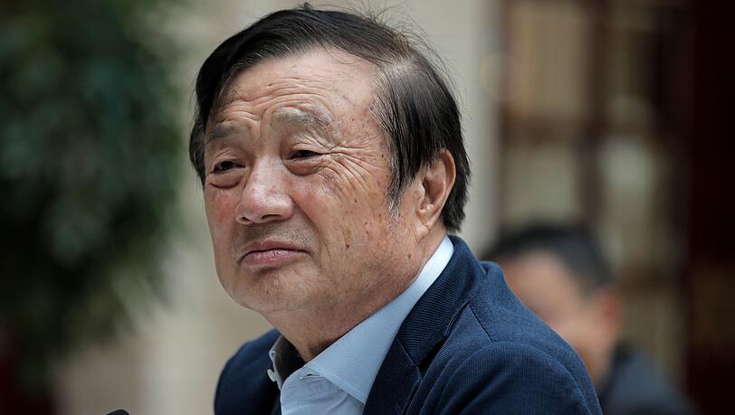 Huawei liegt laut Gründer Ren Zhengfei bei Chips noch eine Generation hinter den USA zurück. (Archivbild).