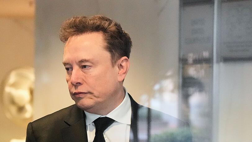 Elon Musk will sich mit seiner Niederlage nicht abfinden und kündigte den Gang vors Berufungsgericht an. (Archivbild) Elon Musk will sich mit seiner Niederlage nicht abfinden und kündigte den Gang vors Berufungsgericht an. (Archivbild)