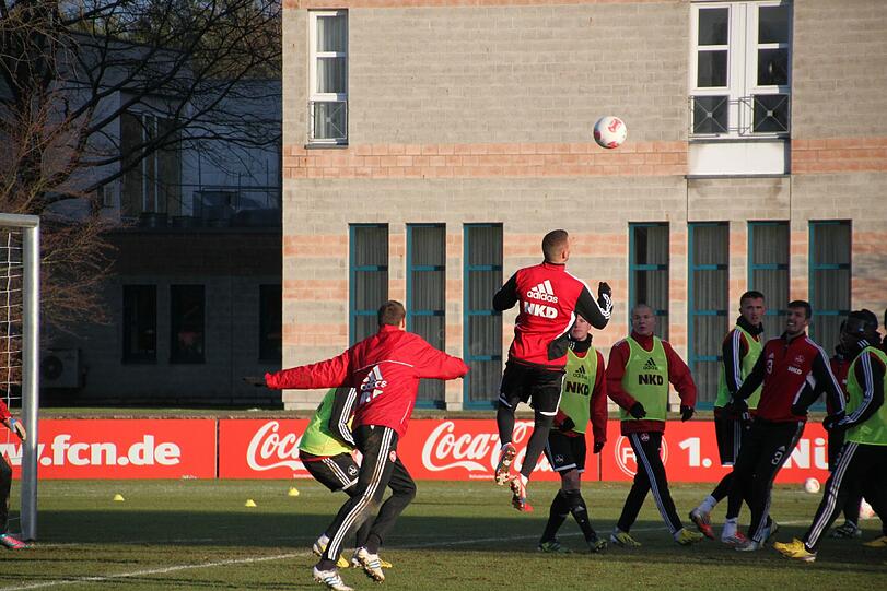 Zuschauer willkommen. Der Club öffnet am Mittwoch die Tore zum Valznerweiher. Die eigentlich als Geheimtraining angekündigte Einheit ist für Beobachter geöffnet.