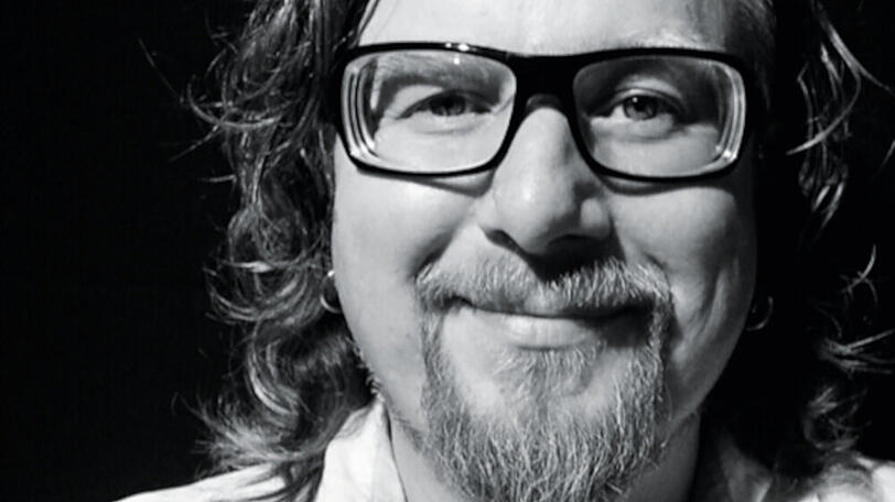 Komiker Lars Niedereichholz nimmt auch die Midlife-Crisis mit Humor