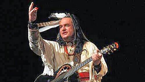 Kult: Isar-Indianer Willy Michl. Kult: Isar-Indianer Willy Michl.