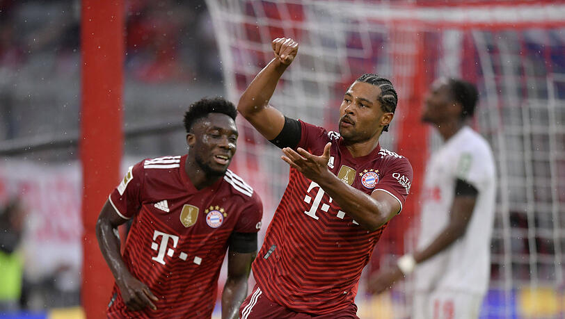 Serge Gnabry (r.) zählt zur 95er-Generation beim FC Bayern.