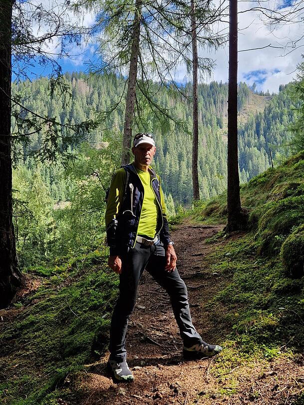F&uuml;hrt sicher &uuml;ber Berg, Wald und Wiese: Andreas Reier.