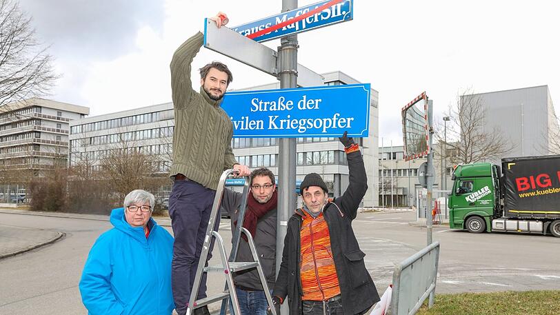 Von links: Rita Braaz, Johannes König, Stefan Jagel (alle Linke) und Thomas Lechner.