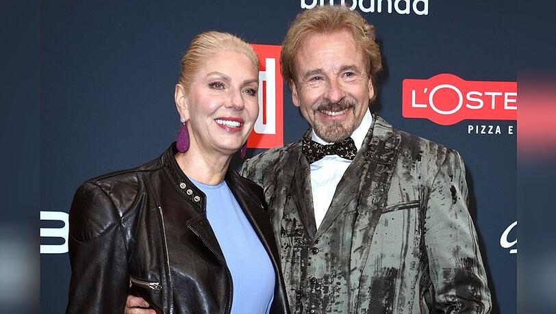 Nicht zu übersehen: Thomas Gottschalk, hier mit Karina Mroß, ist überglücklich.