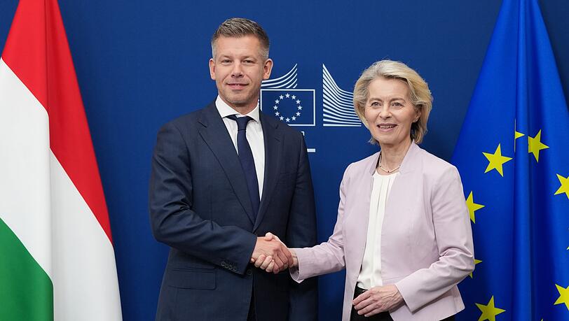 Nach dem Regierungswechsel in Ungarn: EU-Mittel sollen wieder in das Land flie&szlig;en.