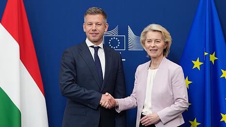Nach dem Regierungswechsel in Ungarn: EU-Mittel sollen wieder in das Land flie&szlig;en.