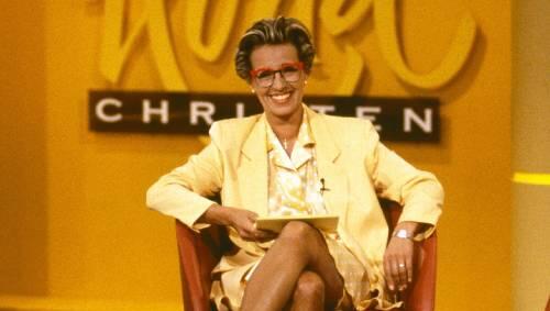 So kennen sie Millionen Fernsehzuschauer: Ilona Christen in typischer Ilona-Christen-Pose. So kennen sie Millionen Fernsehzuschauer: Ilona Christen in typischer Ilona-Christen-Pose.