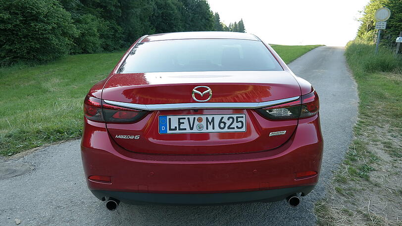 Schicker Abgang: Auch die Heckpartie des Mazda6 ist sehr ansprechend geformt.