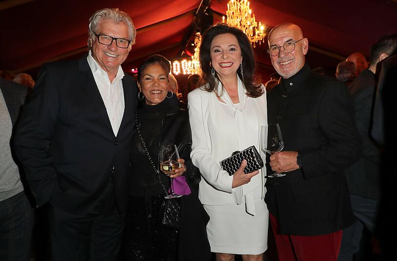 Michael Hartl mit Shirley, Uschi Dämmrich von Luttitz und Otto Retzer