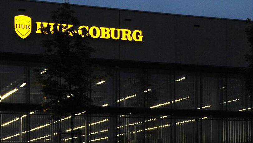 Insgesamt sind bei dem Marktführer HUK Coburg rund 11,2 Millionen Autos versichert. Insgesamt sind bei dem Marktführer HUK Coburg rund 11,2 Millionen Autos versichert.