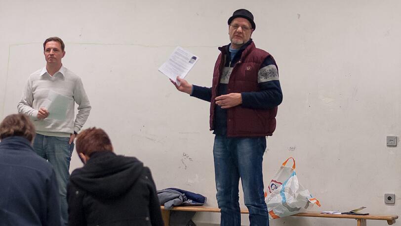"Wählergruppe HUT München" mit Wolfgang Zeilnhofer-Rath macht sich für die Boxer stark. "Wählergruppe HUT München" mit Wolfgang Zeilnhofer-Rath macht sich für die Boxer stark.