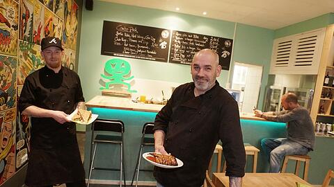 Chef Harry Gruber in seinem Laden in der Fraunhoferstraße.