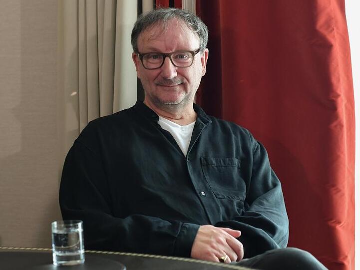Schauspieler Rainer Bock fühlt sich wohl auf Sylt.