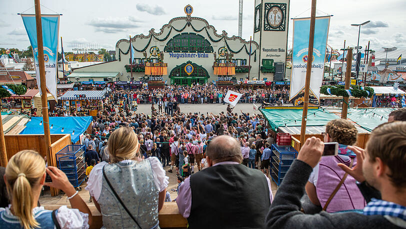 Weitere Bilder vom ersten Wiesn-Tag.