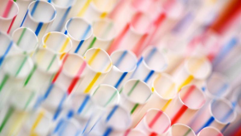 Das EU-Parlament hat kürzlich ein Verbot von Einweg-Plastikprodukten auf den Weg gebracht, für die es geeigneten Ersatz gibt. Das EU-Parlament hat kürzlich ein Verbot von Einweg-Plastikprodukten auf den Weg gebracht, für die es geeigneten Ersatz gibt.