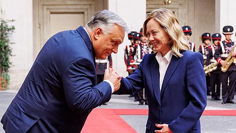 Meloni und Orban hatten &uuml;ber die Jahre eine enge Verbindung. (Archivbild)