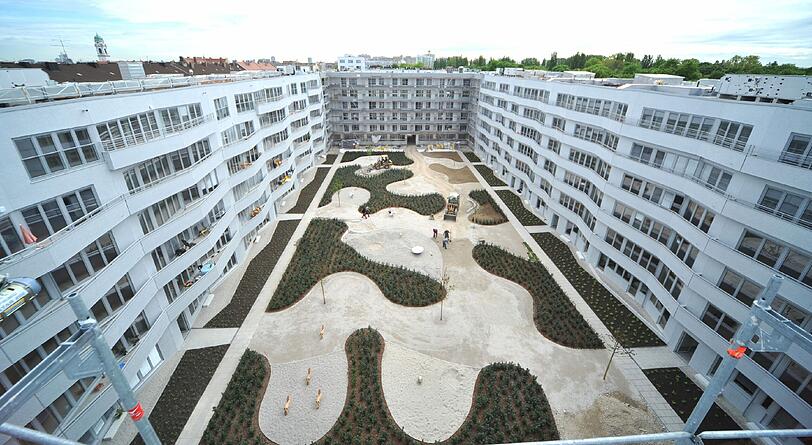 Auch hier gehört ein Teil der GBW: Die Welfenhöfe in Au/Haidhausen im Mai 2012.