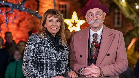 In der diesjährigen Weihnachtsausgabe von "Bares für Rares" ist Ireen Sheer zu Gast bei Horst Lichter auf Schloss Ehreshoven in Engelskirchen.
