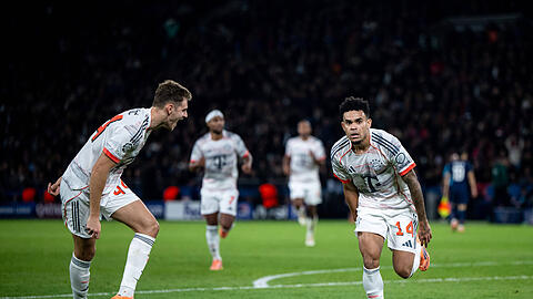 Luis Díaz traf zunächst, wurde dann aber des Feldes verwiesen.