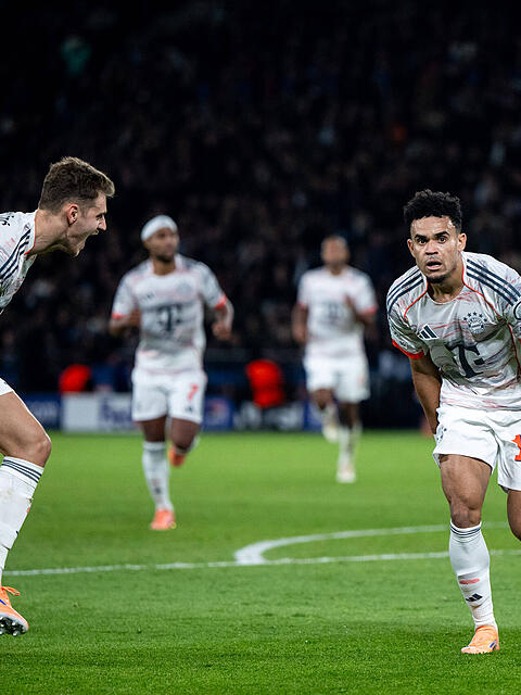 Luis Díaz traf zunächst, wurde dann aber des Feldes verwiesen.