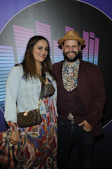 Manuel Cortez und Freundin Saina Bayatpour