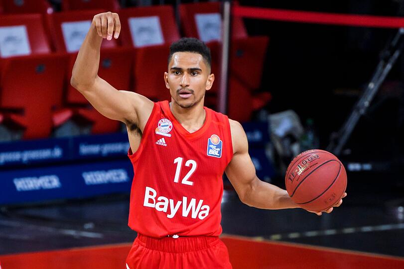 Wissen vor Spiel drei des Finalturniers noch nicht ganz genau, wo sie stehen: Die Bayern-Basketballer um Guard Modo Lo.