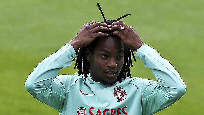 Bayern-Einkauf Renato Sanches macht sich Hoffnungen auf seinen Startelf-Einsatz gegen Österreich. Bayern-Einkauf Renato Sanches macht sich Hoffnungen auf seinen Startelf-Einsatz gegen Österreich.