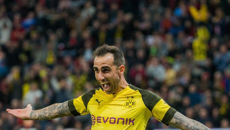 Paco Alcácer bleibt dem BVB bis 2023 erhalten. Paco Alcácer bleibt dem BVB bis 2023 erhalten.