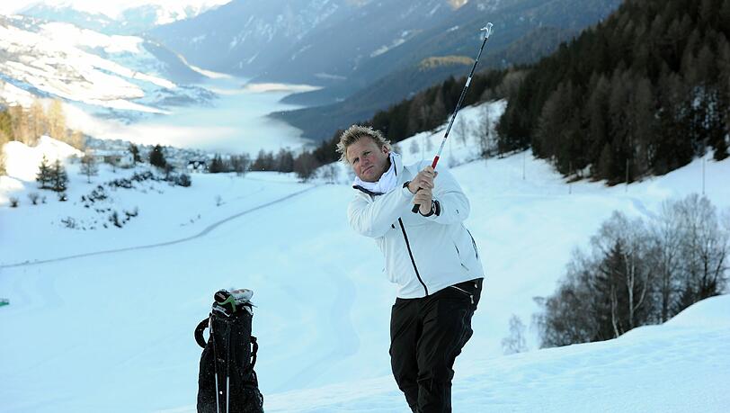 Schnee-Golf Experte Adi Hengstberger. Schnee-Golf Experte Adi Hengstberger.
