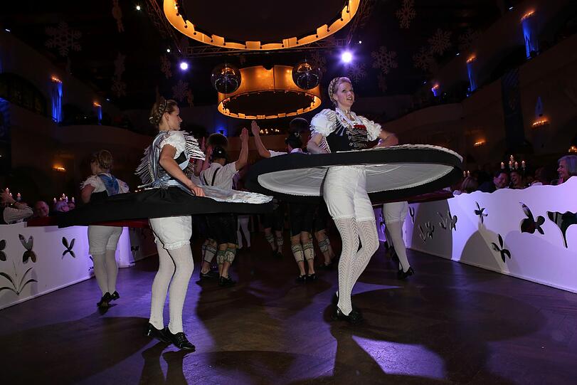 Was für eine Show! Der Filserball 2013 im Disko-Fieber.