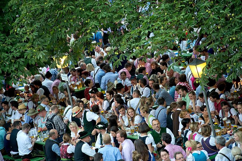Der Kocherlball 2014 am Chinesischen Turm: So zünftig war's heuer - Die Bilder...