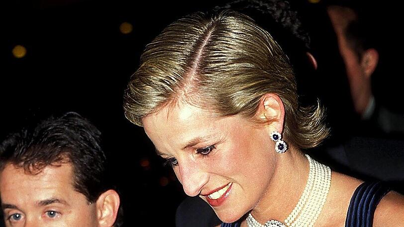 Prinzessin Diana bei einer Awardshow.