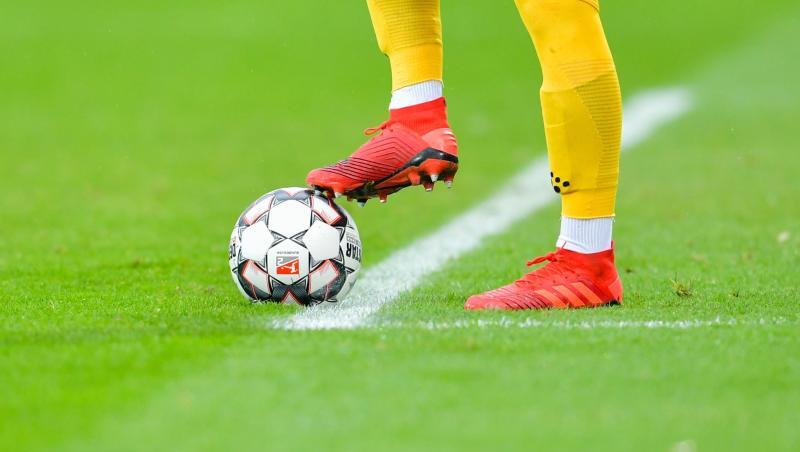 Ein Fußball-Spiel. Foto: Uwe Anspach/dpa/Symbolbild Ein Fußball-Spiel. Foto: Uwe Anspach/dpa/Symbolbild