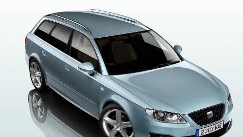 Außen Seat, innen Audi: der neue Exeo ST basiert auf dem "alten" A4 Avant. Außen Seat, innen Audi: der neue Exeo ST basiert auf dem "alten" A4 Avant.