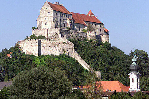 Hoch oben über der Salzach: Burg Burghausen