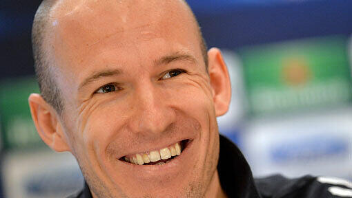 Arjen Robben sagte im Hinblick auf das Rückspiel gegen Juventus: "Sie werden alles geben. Sie haben die volle Unterstützung ihrer Fans haben. Aber ich glaube, wir haben genug Erfahrung aus anderen Stadien." Arjen Robben sagte im Hinblick auf das Rückspiel gegen Juventus: "Sie werden alles geben. Sie haben die volle Unterstützung ihrer Fans haben. Aber ich glaube, wir haben genug Erfahrung aus anderen Stadien."