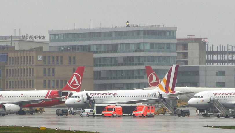 Germanwings-Flug 4U 814 musste wegen eines technischen Defekts am Stuttgarter Flughafen notlanden. (Symbolbild) Germanwings-Flug 4U 814 musste wegen eines technischen Defekts am Stuttgarter Flughafen notlanden. (Symbolbild)