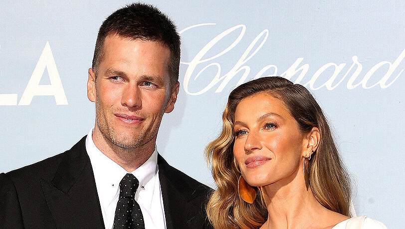 Tom Brady ist Vater von drei Kindern und seit 2009 mit Model Gisele Bündchen verheiratet Tom Brady ist Vater von drei Kindern und seit 2009 mit Model Gisele Bündchen verheiratet