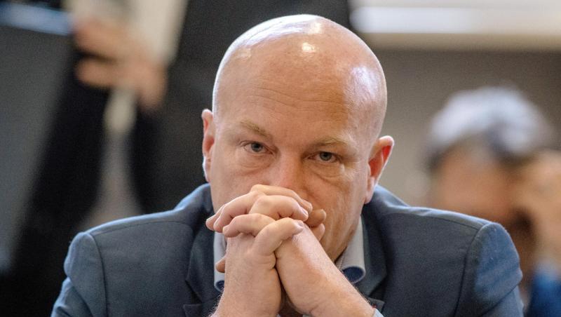 Joachim Wolbergs (SPD), suspendierter Regensburger Oberbürgermeister, sitzt im Landgericht im Verhandlungssaal. Foto: Armin Weigel/Archiv Joachim Wolbergs (SPD), suspendierter Regensburger Oberbürgermeister, sitzt im Landgericht im Verhandlungssaal. Foto: Armin Weigel/Archiv