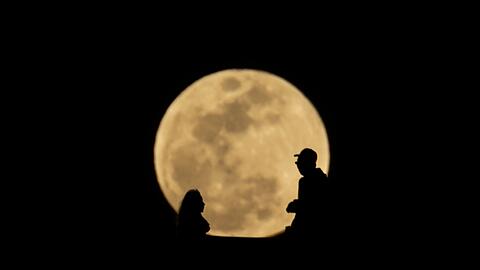 Runde Sache: Vollmond in Texas