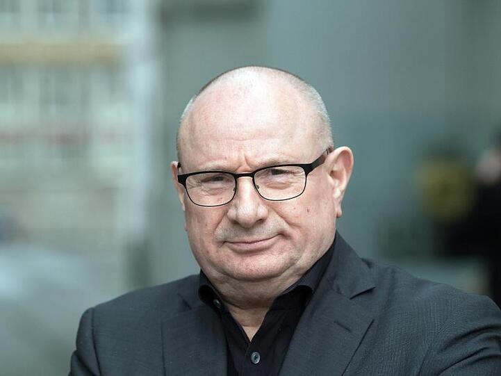 Josef Bednarski ist Vorsitzender des Konzernbetriebsrates der Deutschen Telekom AG.